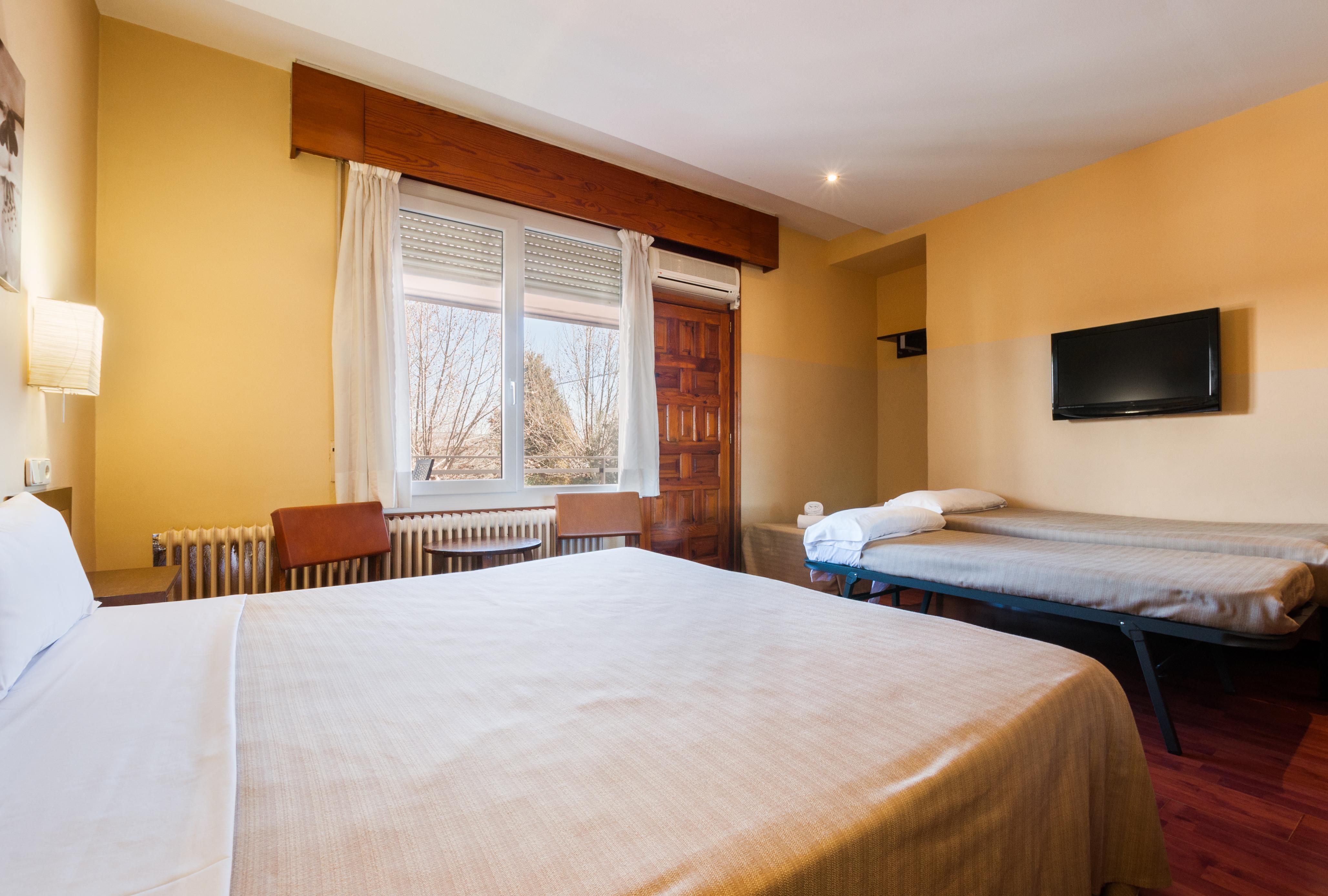 Hotel Los Olivos Getafe Exteriör bild